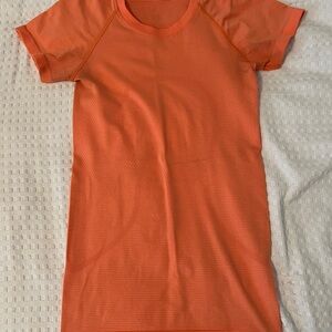 Lululemon swiftly tech